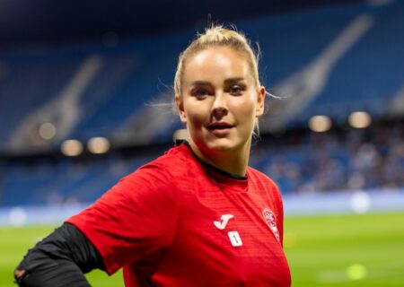 The Goalkeeper is ready to play again! The Goalkeeper, Katriina Talaslahti has international top leagues experiences to use in D1 Arkema in France!